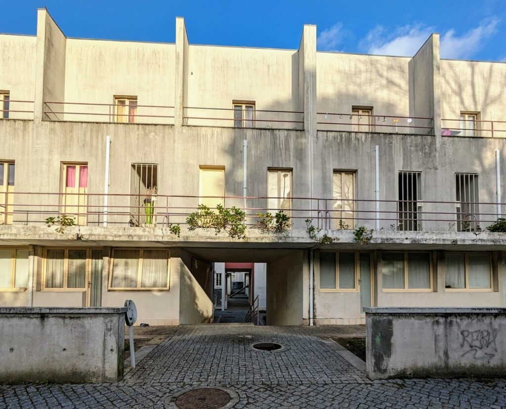 Modern Architecture Holiday Villas for Rent, Portugal 20 Alvaro Siza Vieira Bouca Social Housing Complex SAAL 839