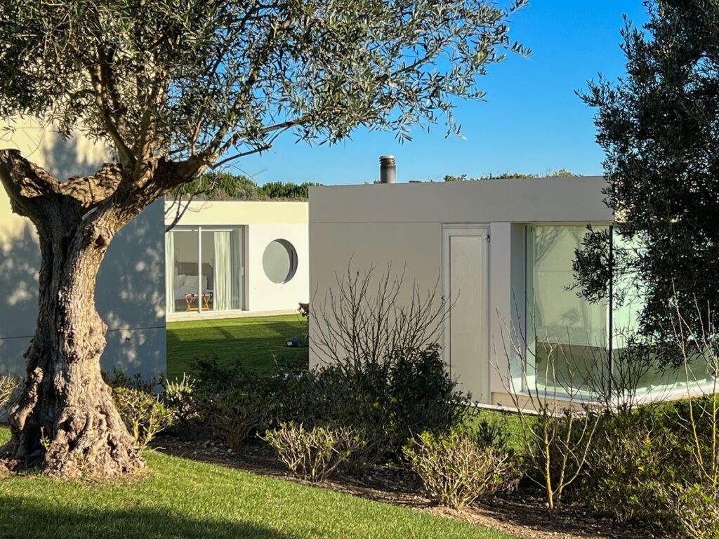 Architecture Tours at Bom Sucesso Resort 11 Ines Lobo 6 Villas at Bom Sucesso Resort 82
