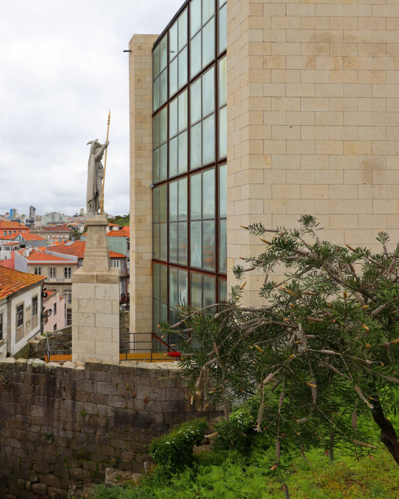 Fernando Távora’s Torre da Sé (Casa dos 24) showcasing a robust concrete structure with visible walking paths around the building.