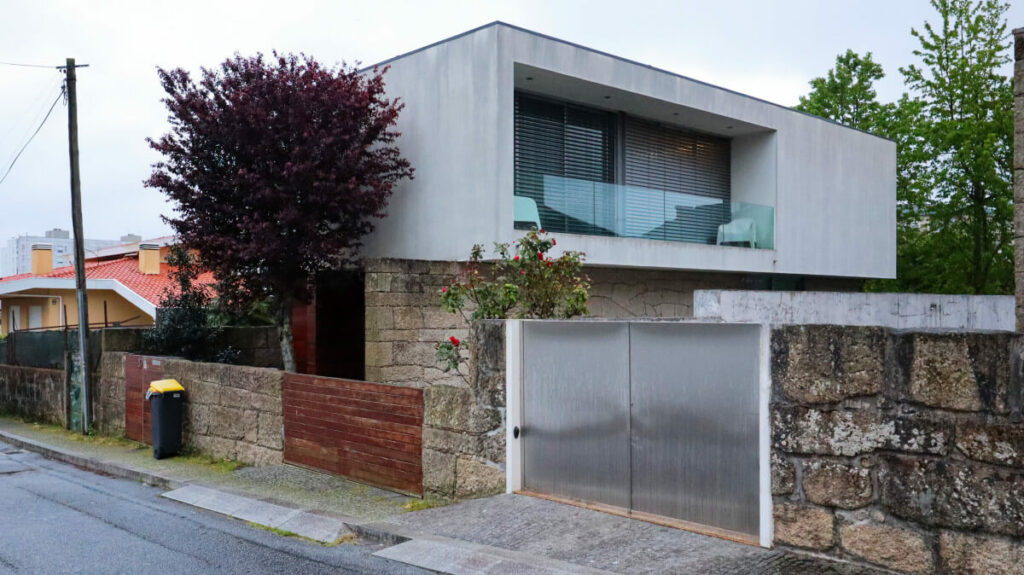 Modern Architectural Neighborhoods in Portugal 5 UnknownArchitect VillaTvCavada 2296