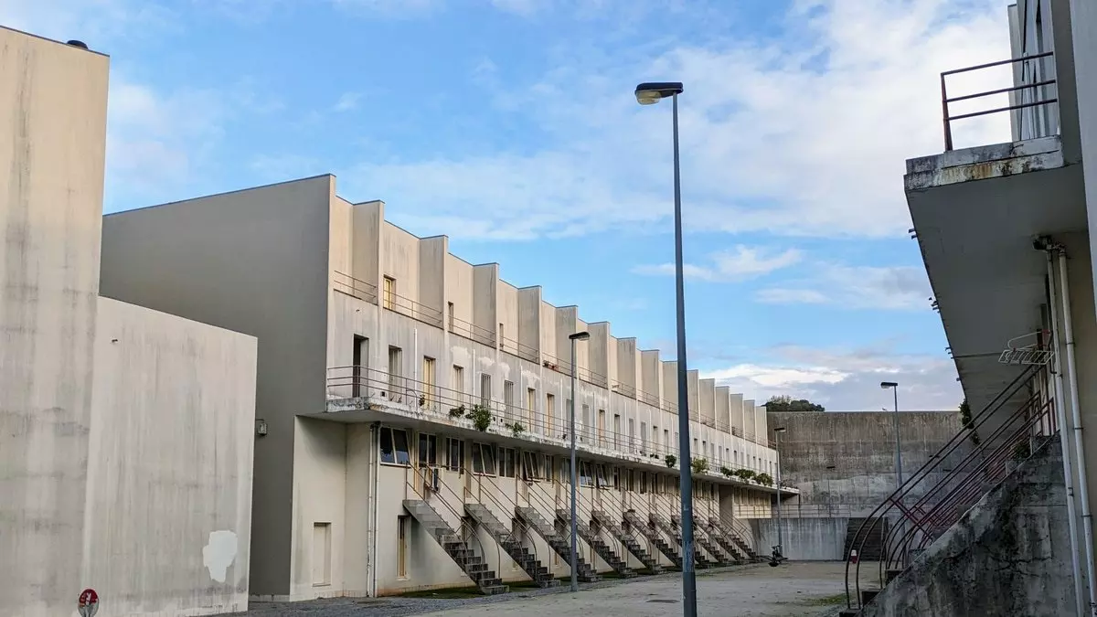 SAAL Social Housing, Portugal 1