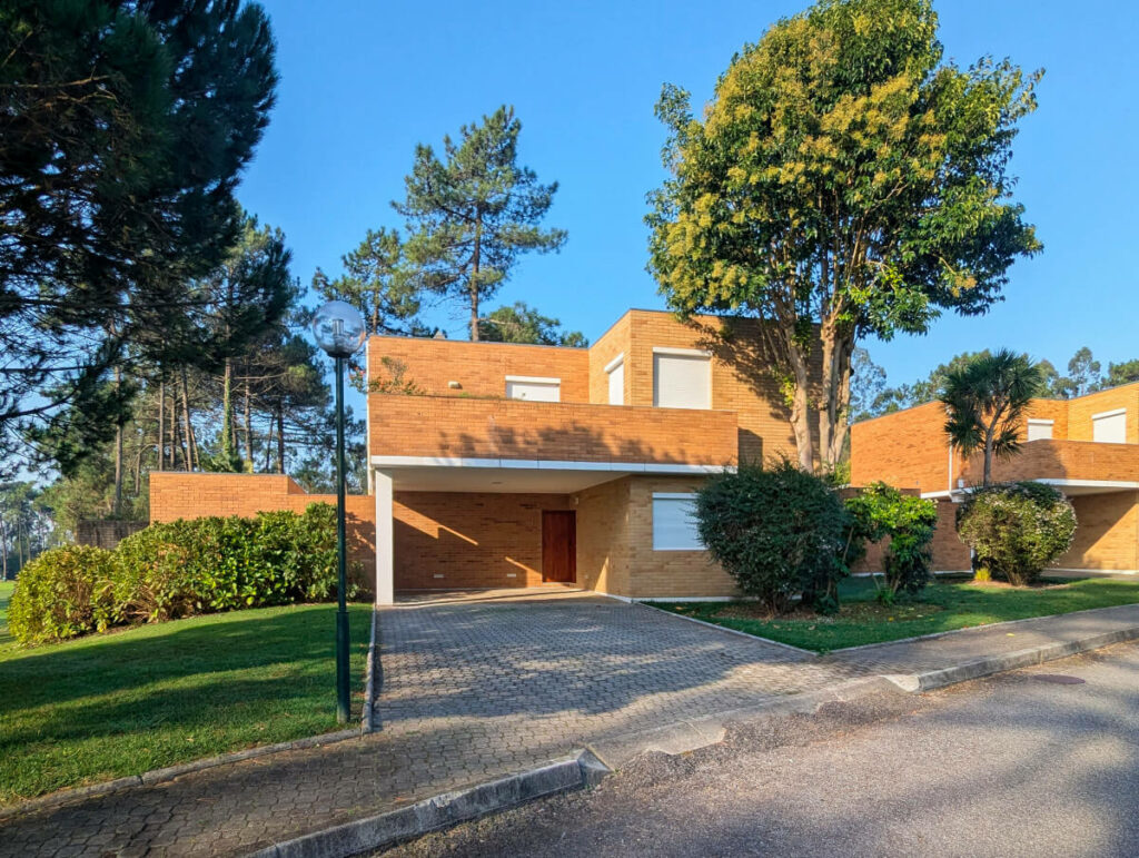 Quinta da Barca - Esposende Portugal 4 Joao Alvaro Rocha Quinta da Barca Villa 2 3717
