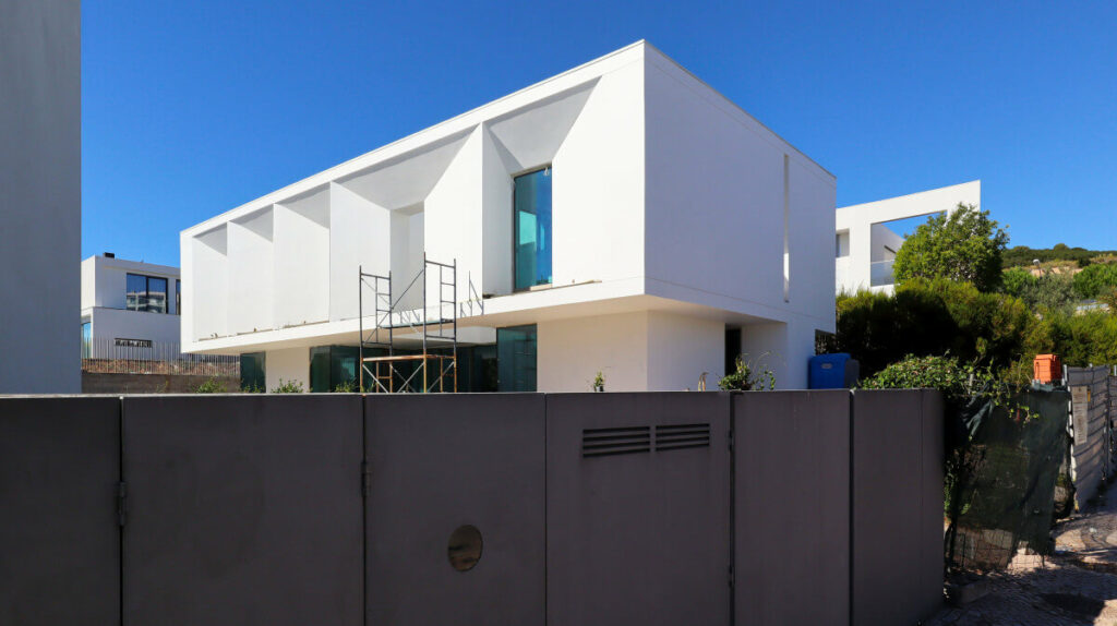Utopia: Modern Architecture Neighborhood close to Lisbon 11 Unknown Architect Utopia Villa 11 3657