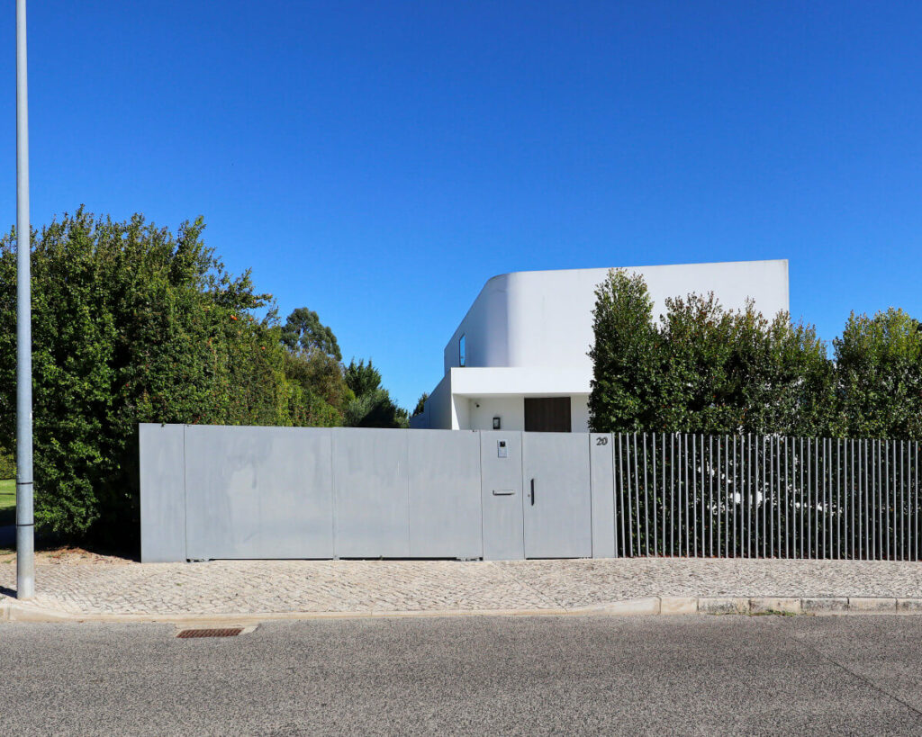Utopia: Modern Architecture Neighborhood close to Lisbon 14 Unknown Architect Utopia Villa 14 3678