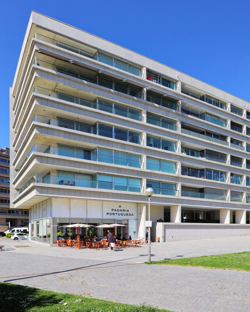 Conjunto Habitacional Palácio da Enseada, Matosinhos Architecture, Alcino Soutinho